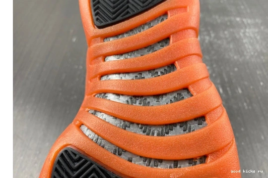 Jordan 12  Retro FD9101-081  Orange Brilliant FD9101-081 0207